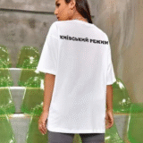 Жіноча футболка біла з мерчем | 61-006