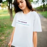 Футболка жіноча оверсайз з патріотичним написом біла