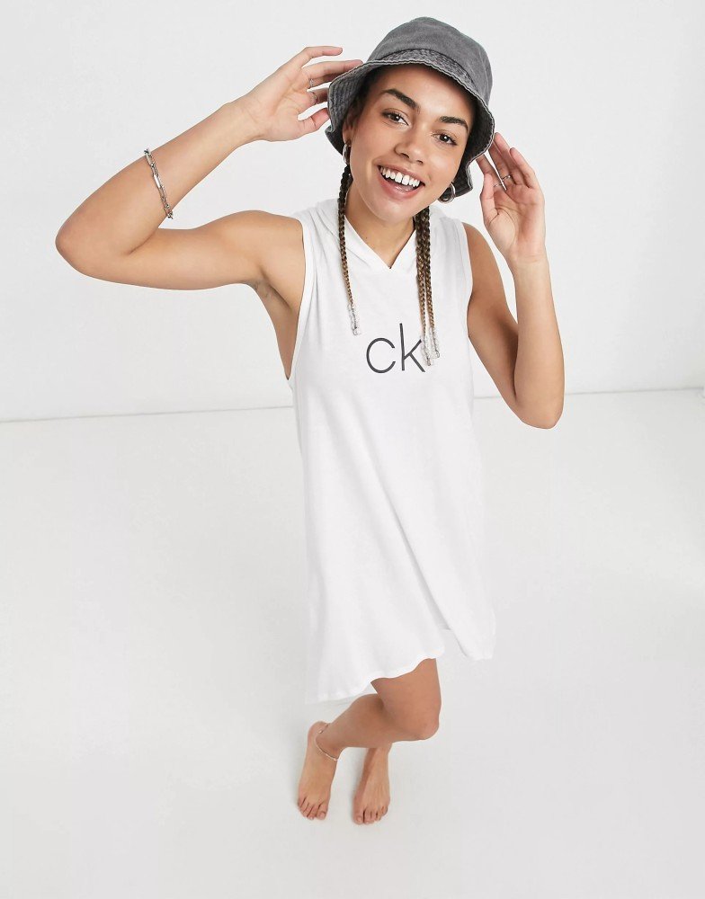 Літня пляжна сукня туніка Calvin Klein біла, з капюшоном - Зображення 4
