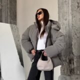 Зимовий оверсайз пуховик Blaid бежево-сірий колір RD416