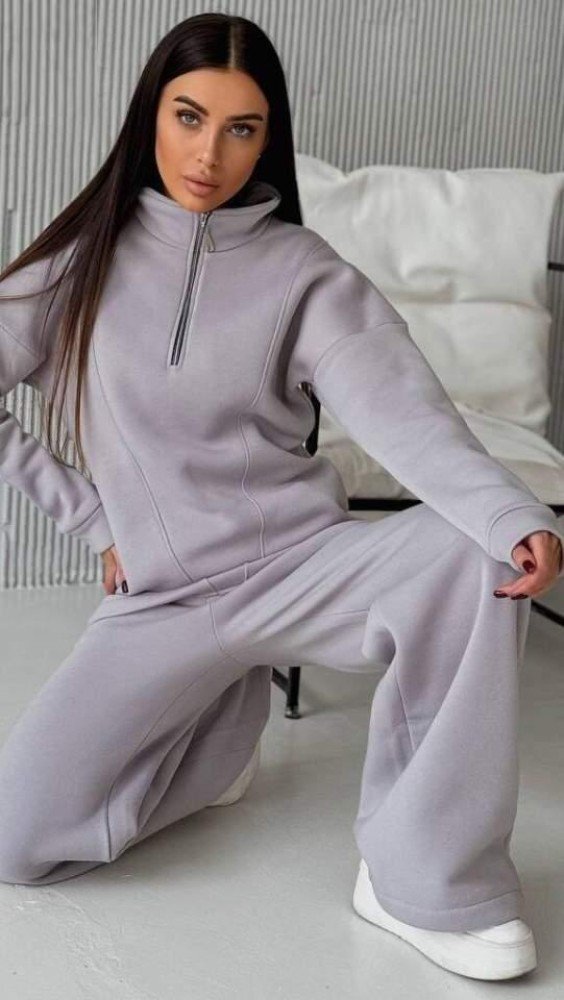 Костюм жіночий Тринитка на флісі світло-сірий