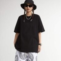 Жіноча футболка - Чорний - 60-3-963