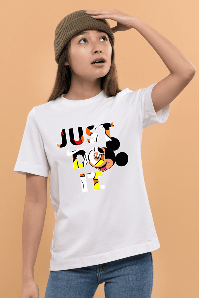 Футболка жіноча стильна з принтом біла - Зображення 3