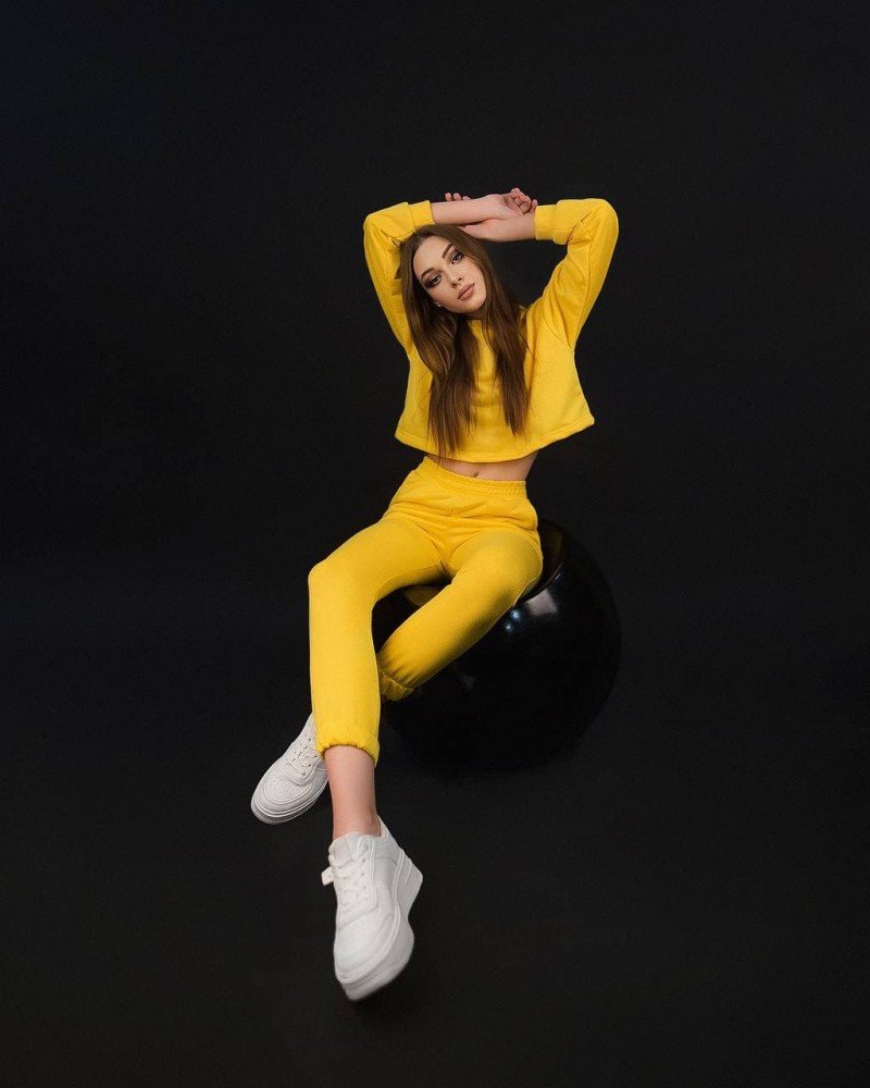 Жіночий костюм Mom-Top Лимон